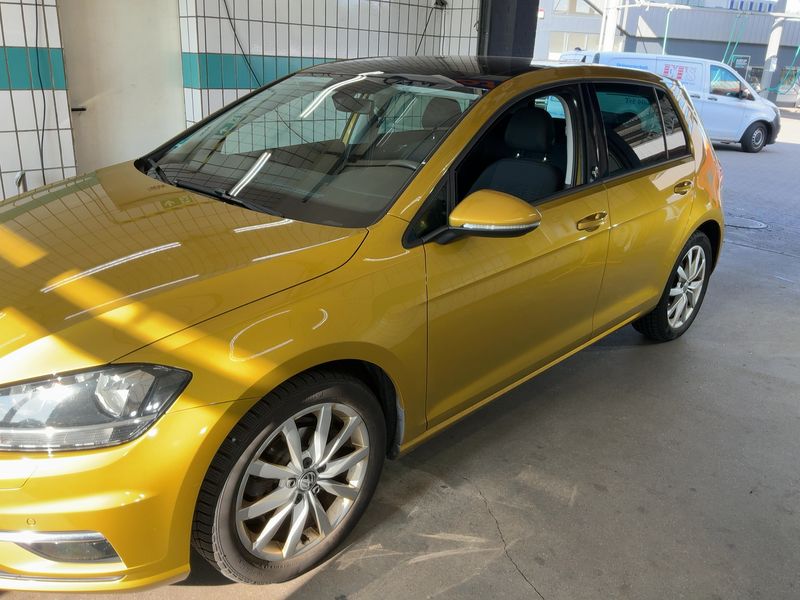 Volkswagen Golf VII 1.0 TSI Sound 2018 – снимка 2