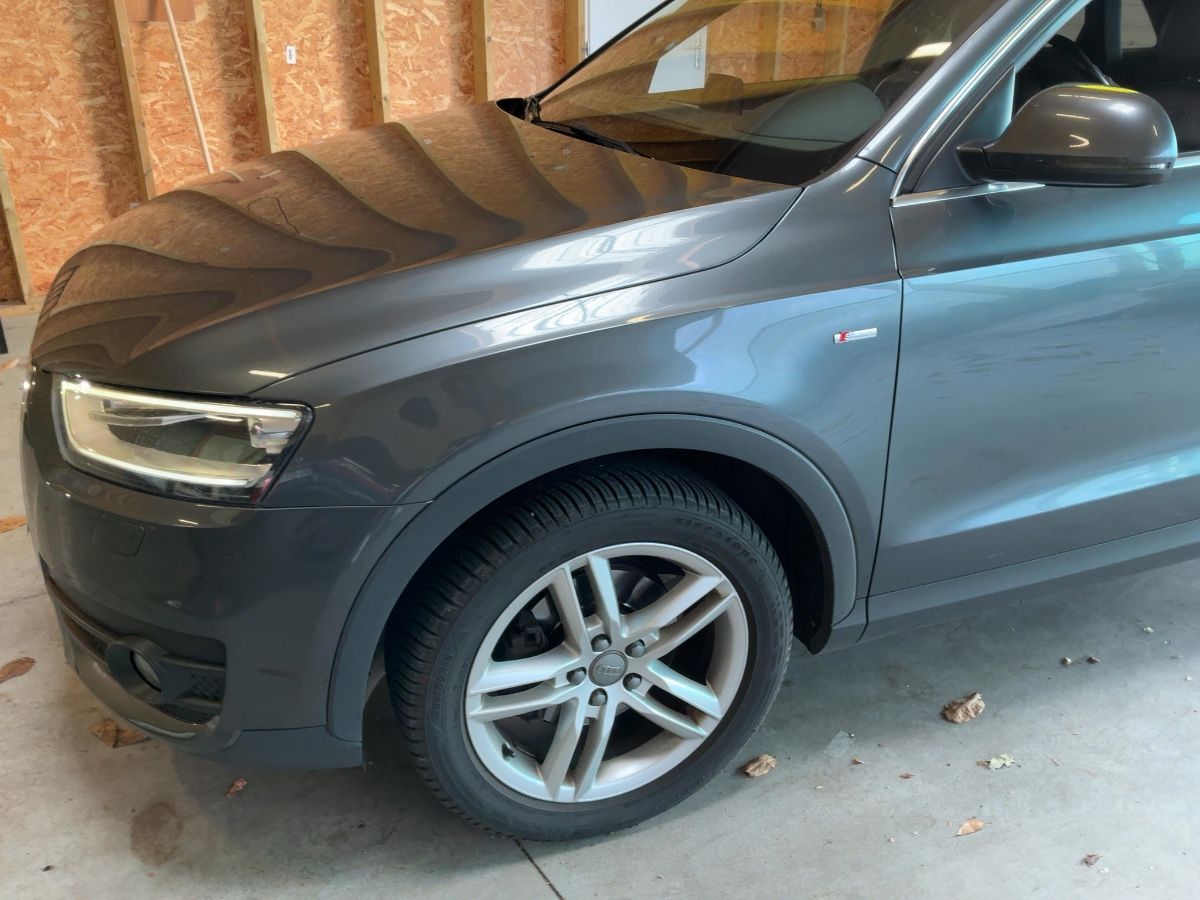 Audi Q3 2.0 TDI S line