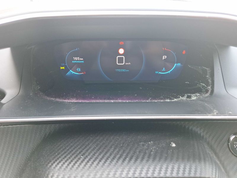 Peugeot 2008 1.2 PureTech GT Pack 2020 – снимка 12