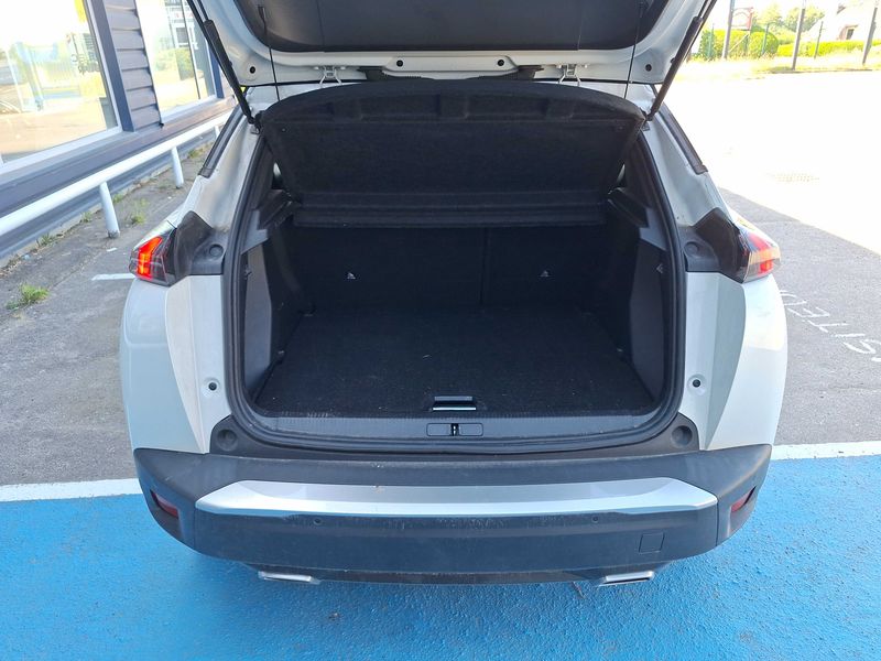 Peugeot 2008 1.2 PureTech GT Pack 2020 – снимка 9