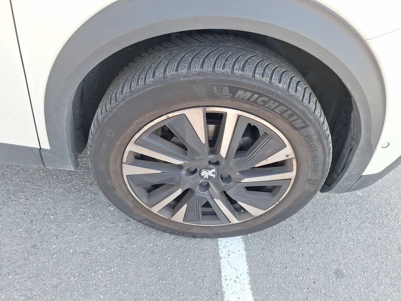 Peugeot 2008 1.2 PureTech GT Pack 2020 – снимка 23