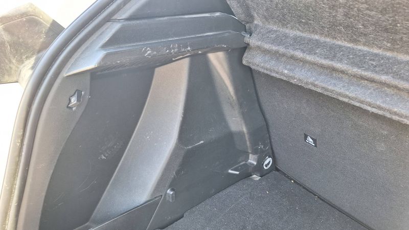 Peugeot 2008 1.2 PureTech GT Pack 2020 – снимка 44