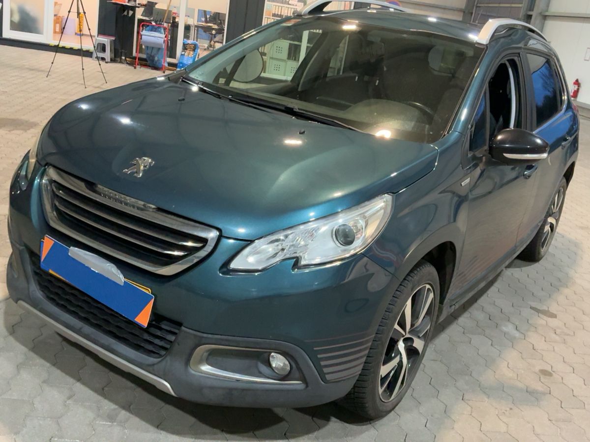 Peugeot 2008 1.6 Blue-HDi Urban Cross