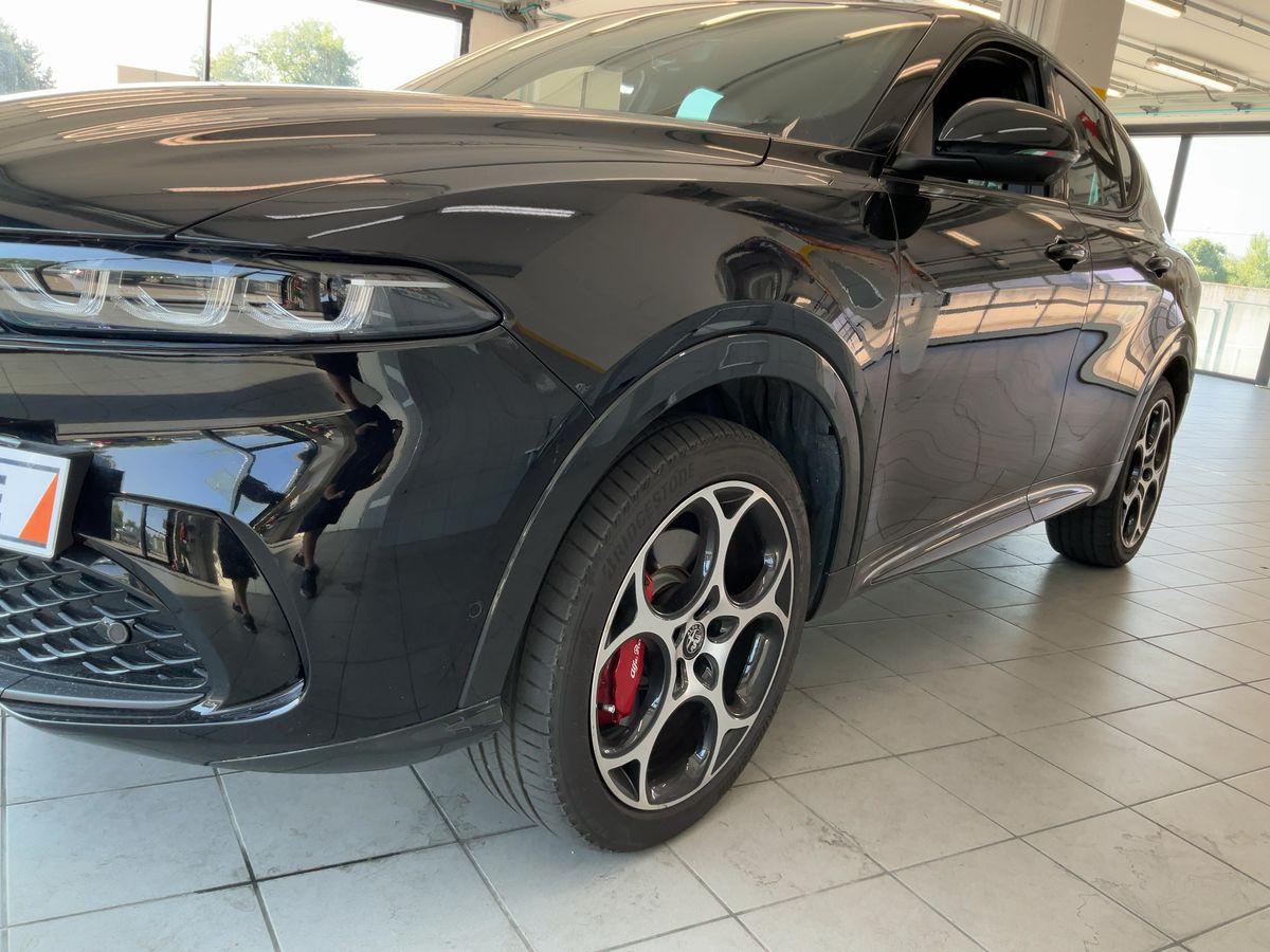 Alfa Romeo Tonale 1.3 Plug-in Hybrid Veloce AWD