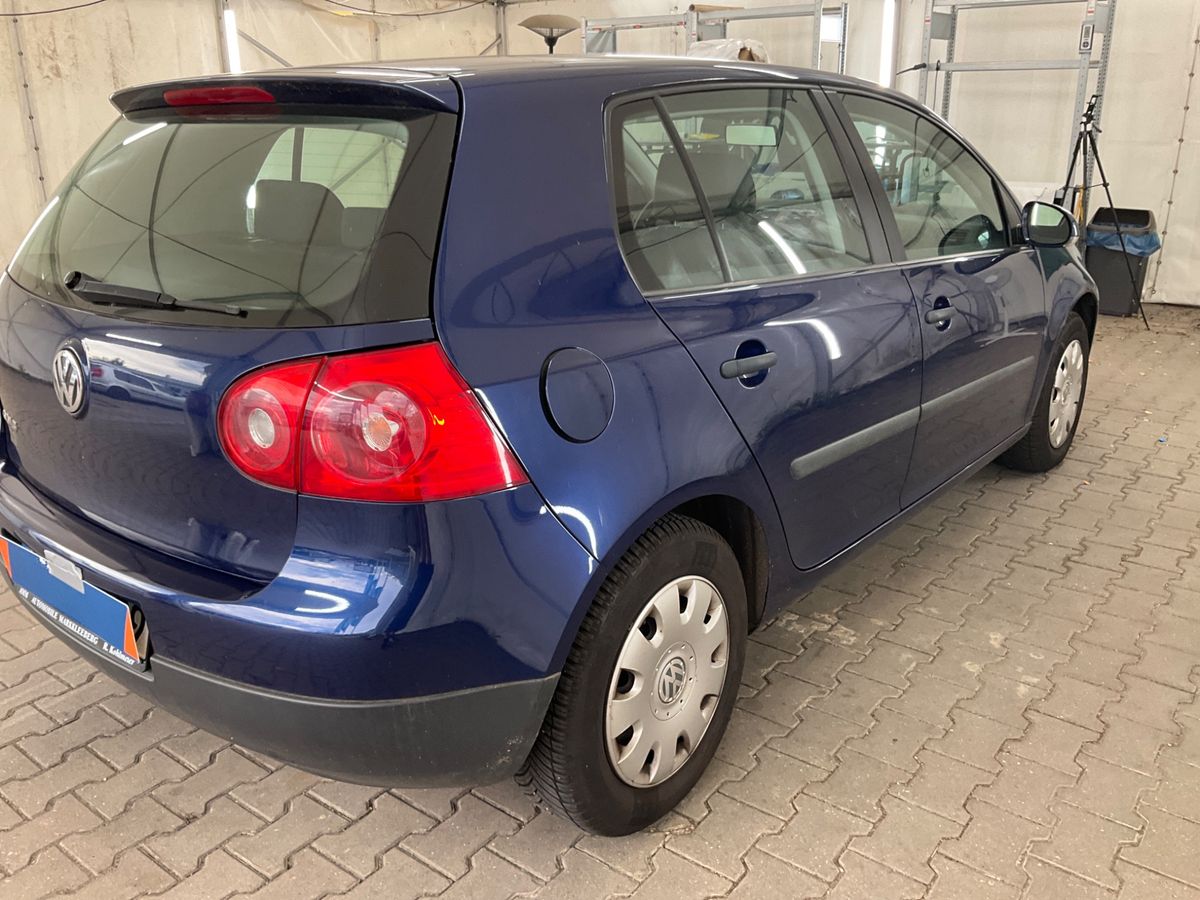 Volkswagen Golf V 1.4 Trendline