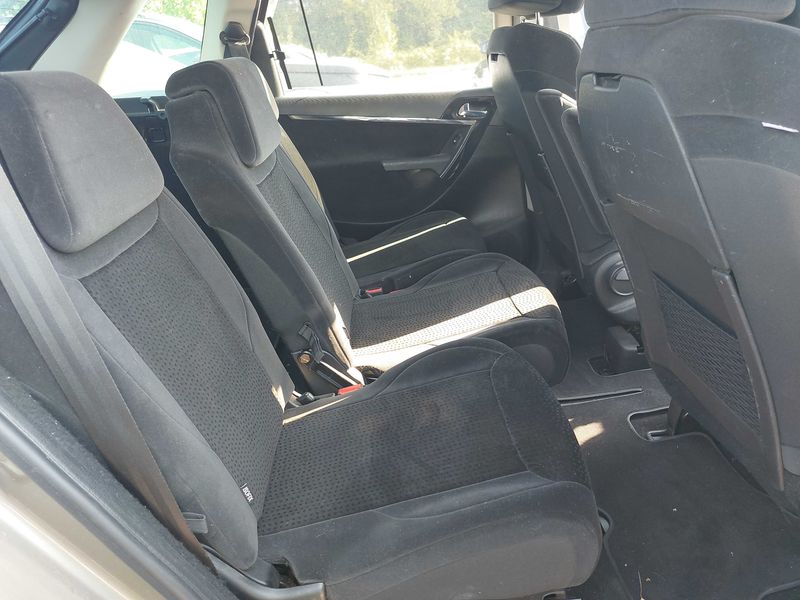 Citroen C4 Picasso 1.6 HDi Exclusive — zdjęcie 13