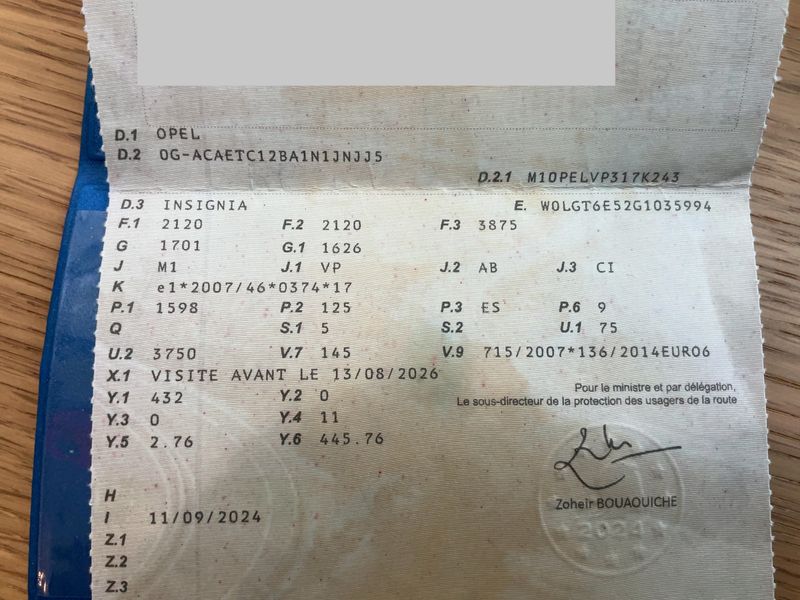 Opel Insignia 1.6 SIDI Turbo Cosmo — zdjęcie 15