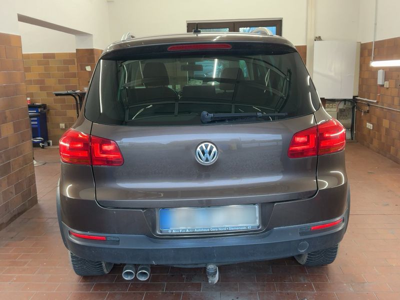 Volkswagen Tiguan 2.0 TDI Sport & Style 4Motion — zdjęcie 5