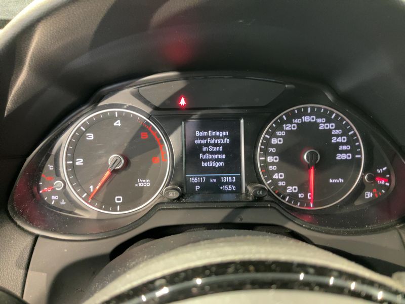 Audi Q5 2.0 TDI quattro — zdjęcie 13