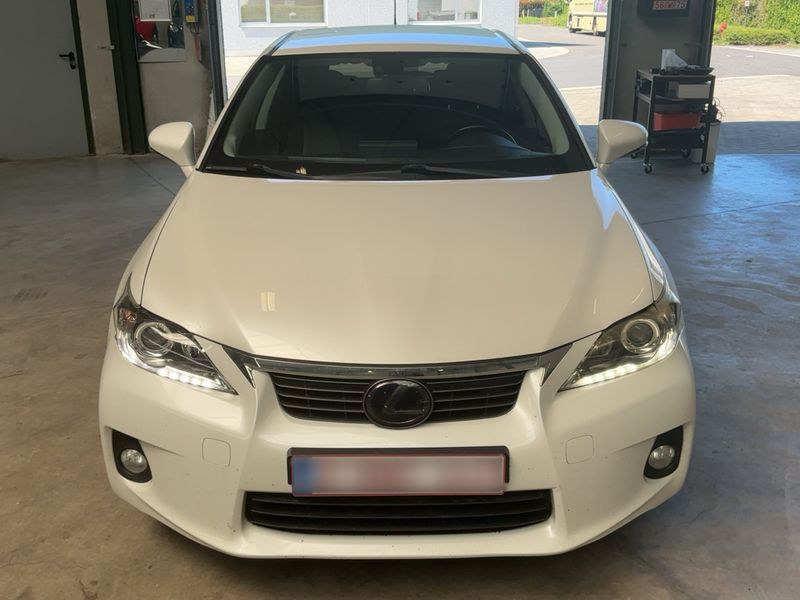 Lexus CT-Serie CT 200h Sensation — zdjęcie 9