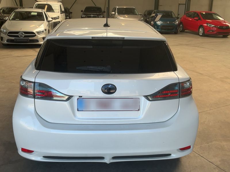 Lexus CT-Serie CT 200h Sensation — zdjęcie 5