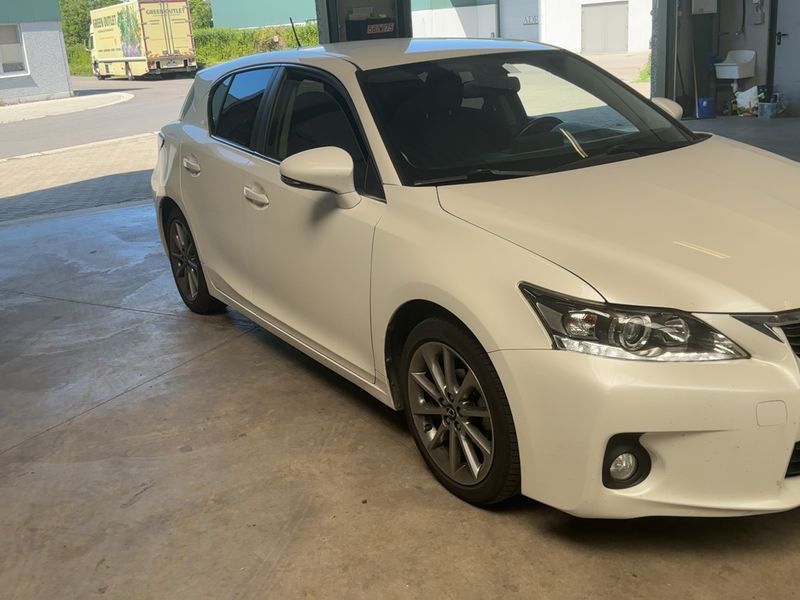 Lexus CT-Serie CT 200h Sensation — zdjęcie 8