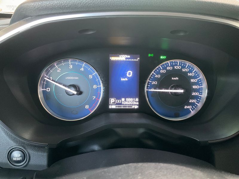 Subaru Impreza 2.0 Mild-Hybrid Platinum — zdjęcie 13