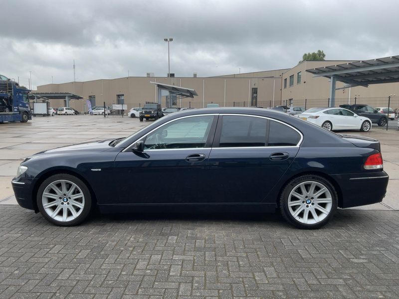 BMW 7er 740i — zdjęcie 4
