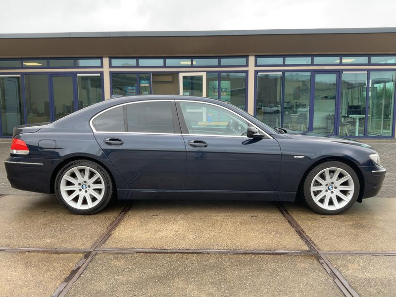 BMW 7er 740i — zdjęcie 7
