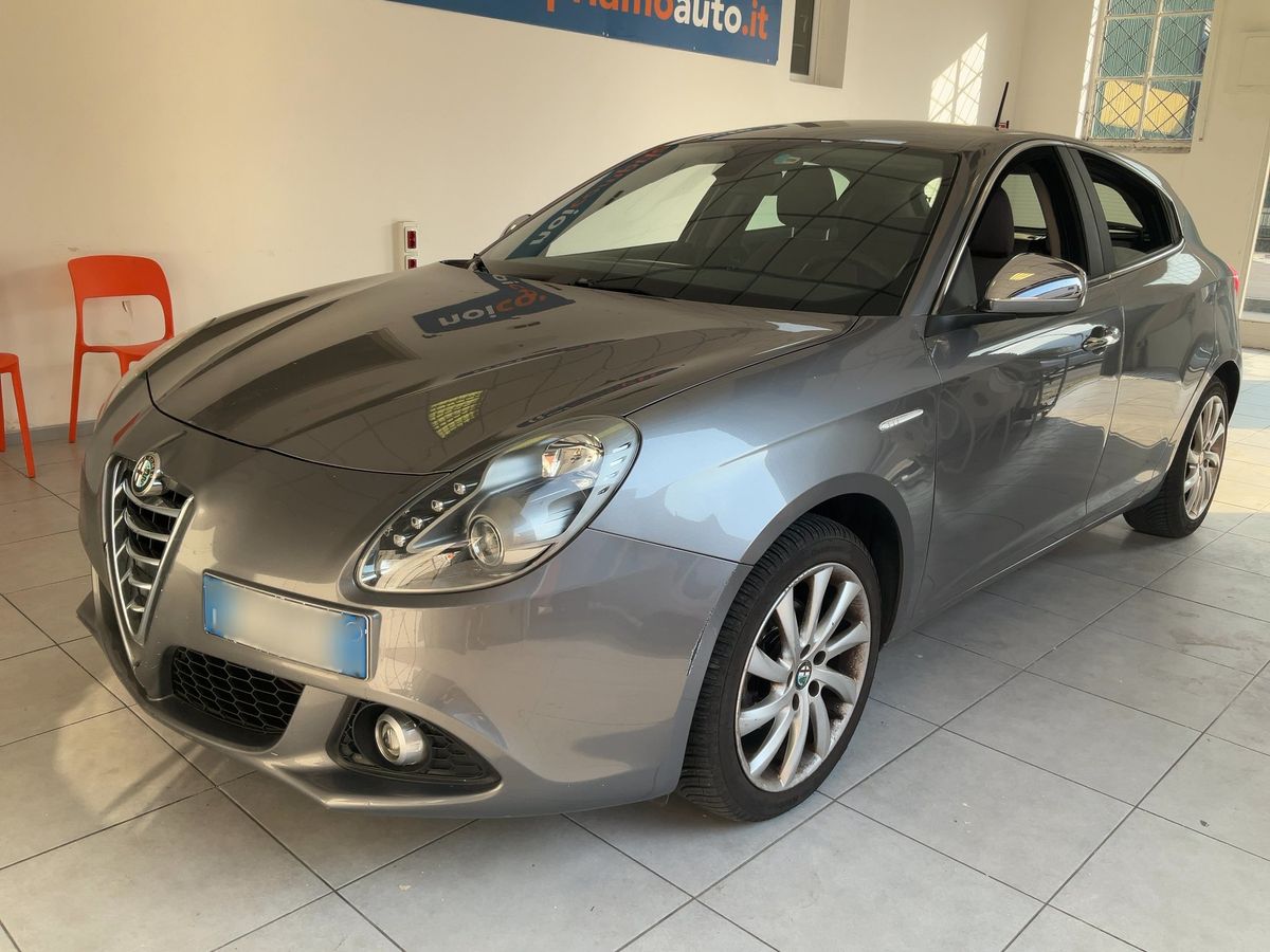 Alfa Romeo 2015