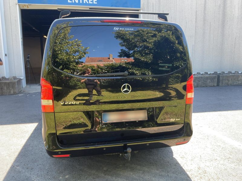 Mercedes-Benz V-Klasse V 220 d lang — zdjęcie 5