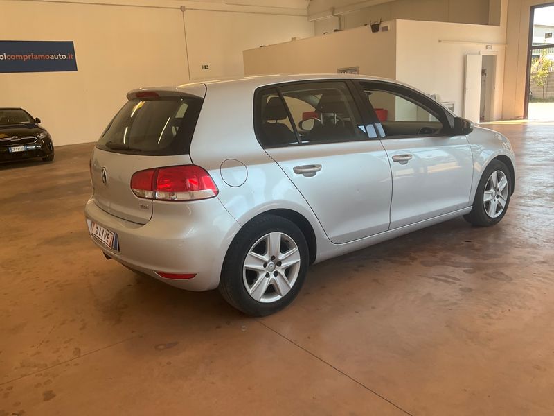 Volkswagen Golf VI 2.0 TDI Comfortline 2009 – снимка 2