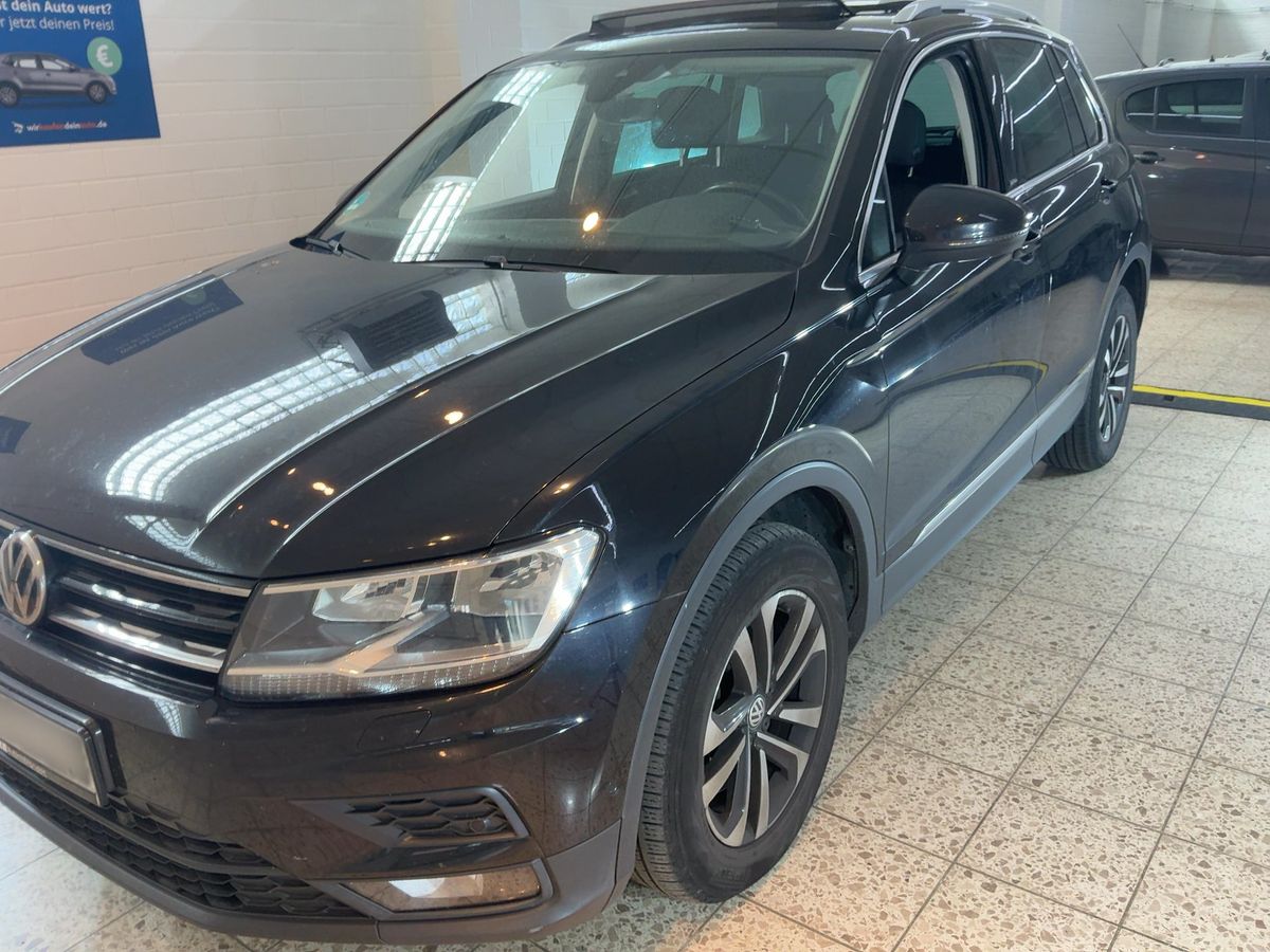 Volkswagen Tiguan 2019 — photo 1