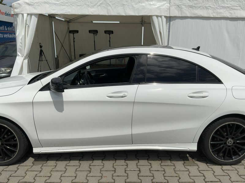 Mercedes-Benz CLA-Klasse CLA 200 AMG Line — zdjęcie 4