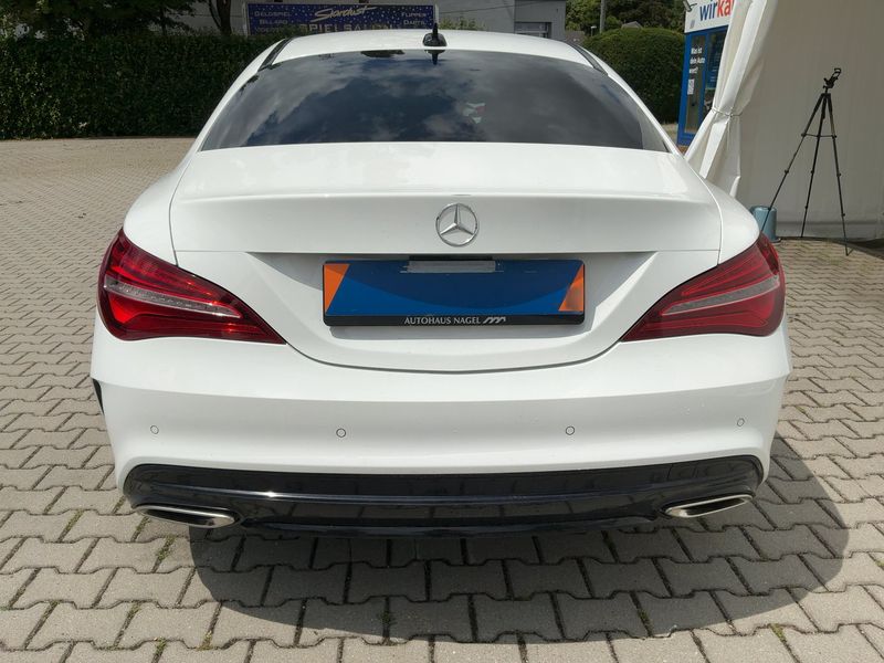 Mercedes-Benz CLA-Klasse CLA 200 AMG Line — zdjęcie 5