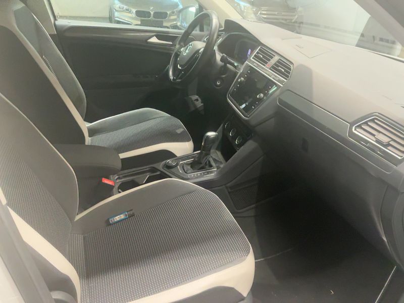 Volkswagen Tiguan 2.0 TDI Offroad 4Motion 2019 – снимка 17