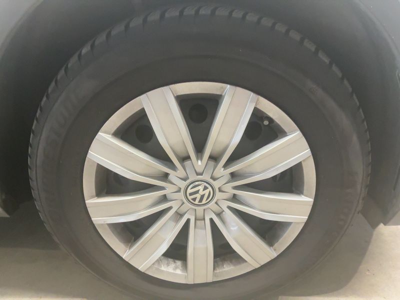 Volkswagen Tiguan 2.0 TDI Offroad 4Motion 2019 – снимка 11