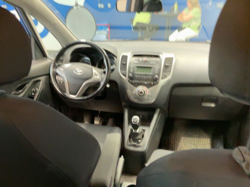 Hyundai ix20 1.4 Passion Blue — zdjęcie 12