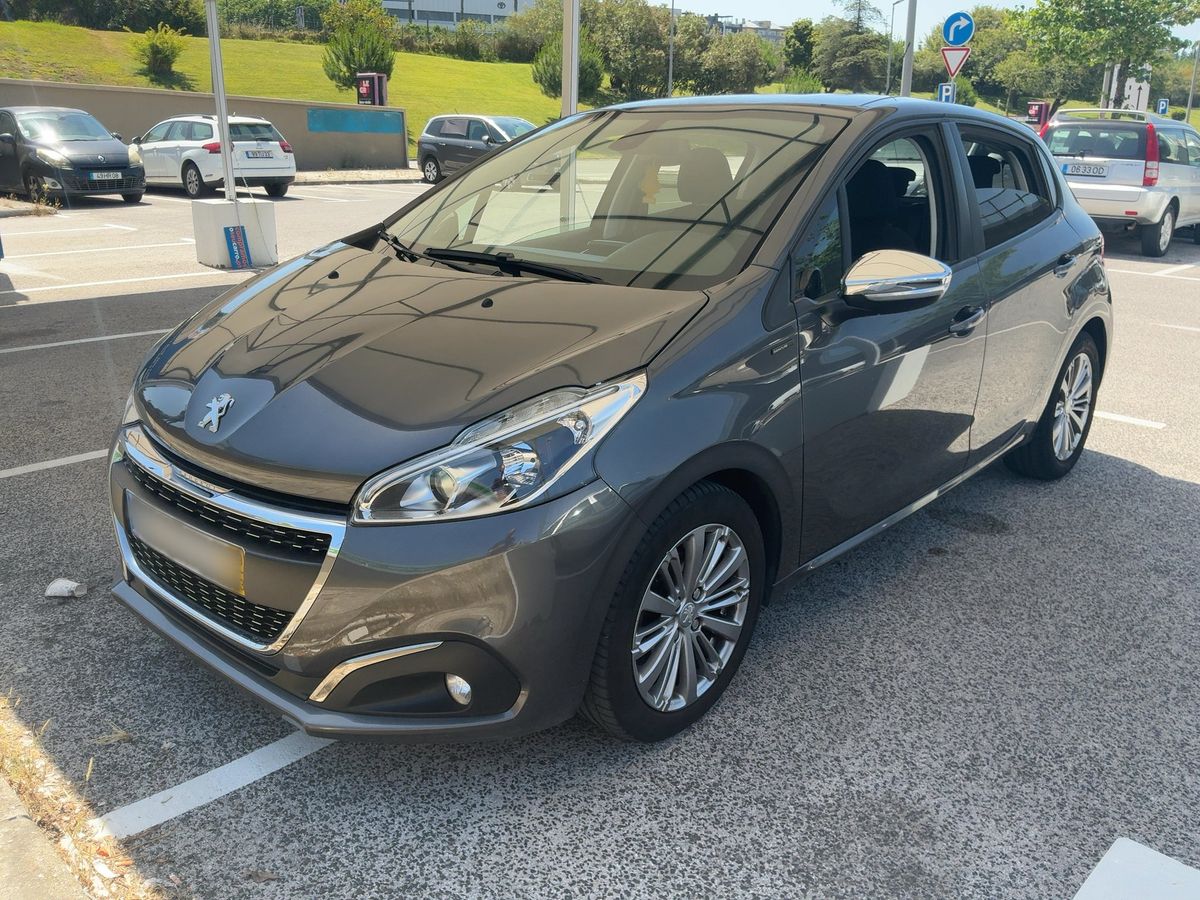 Peugeot 208 2019