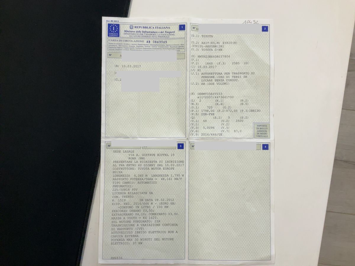 Toyota C-HR d'occasion