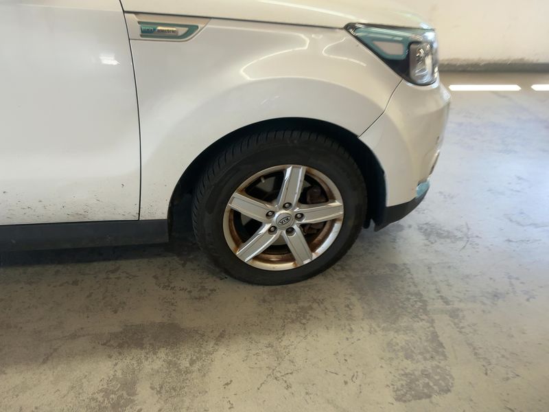 Kia Soul electric drive 81 kW EV 2016 – снимка 11