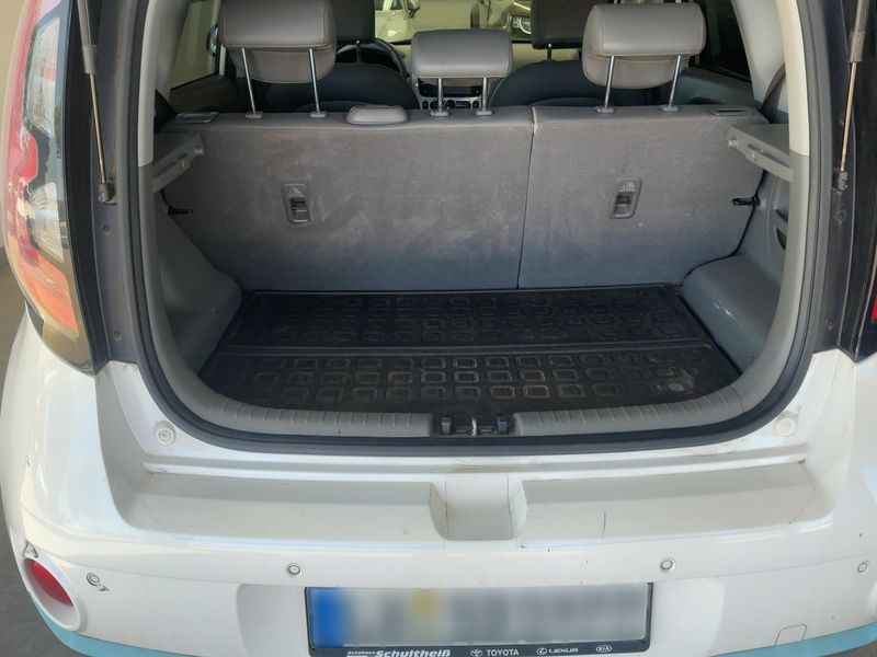 Kia Soul electric drive 81 kW EV — zdjęcie 10