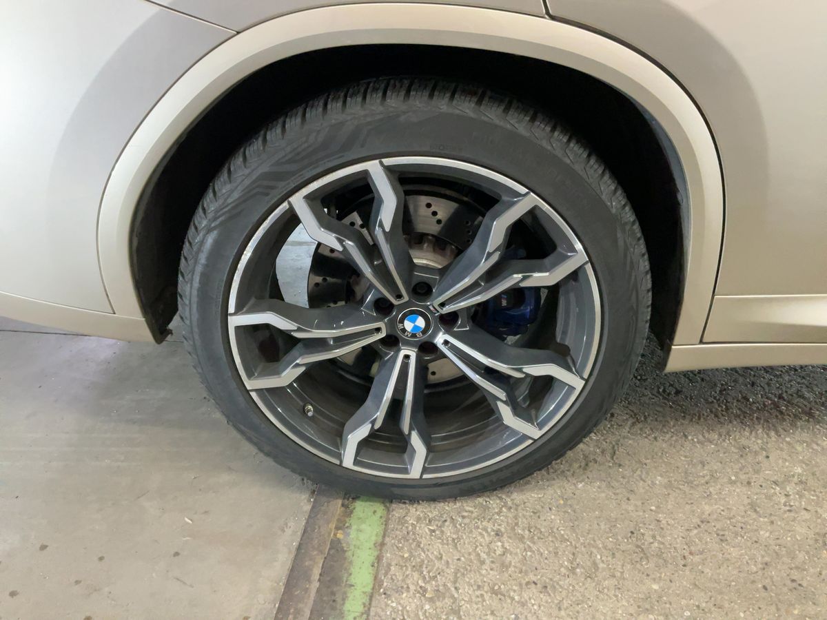 BMW X4 2020 — photo 10