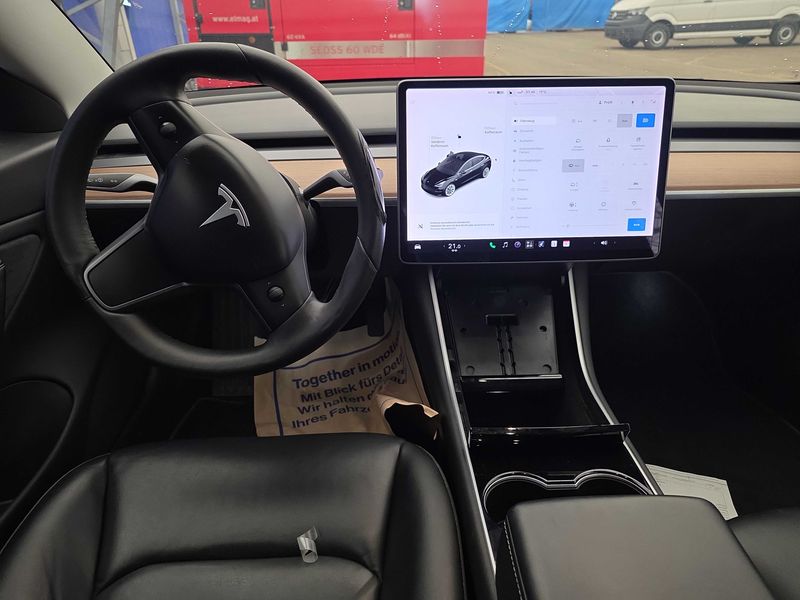 Tesla Model 3 Long Range Dual AWD AWD — zdjęcie 11