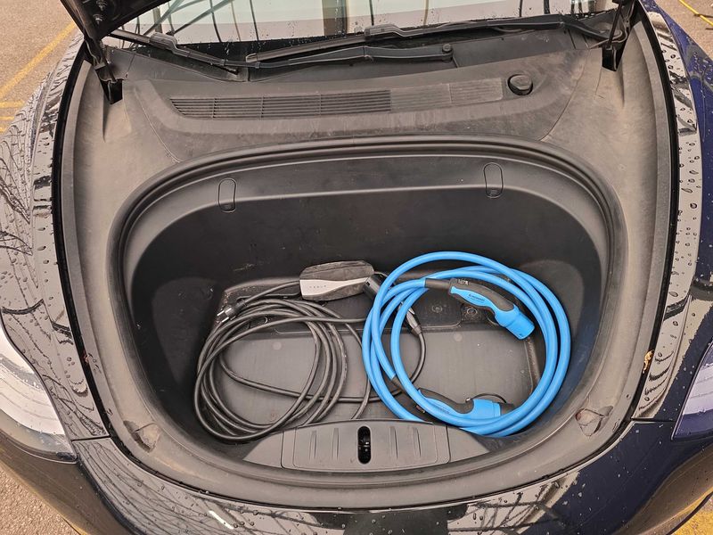 Tesla Model 3 Long Range Dual AWD AWD — zdjęcie 8