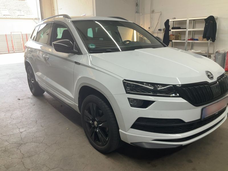 Skoda Karoq 1.5 TSI ACT SportLine — zdjęcie 8