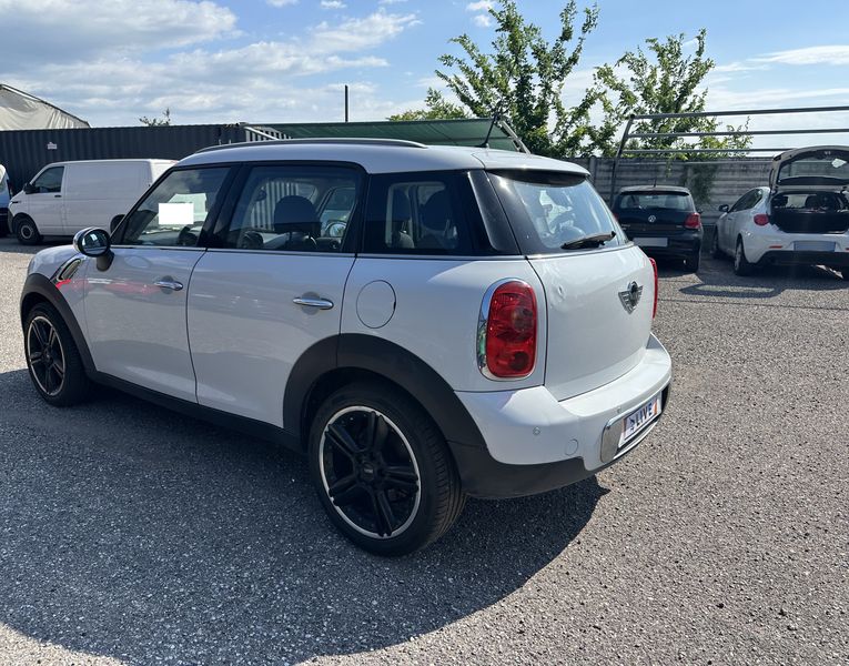 MINI Countryman One D — zdjęcie 3