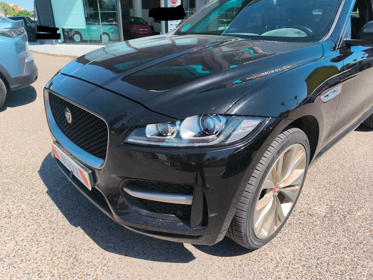 Jaguar F-Pace d'occasion