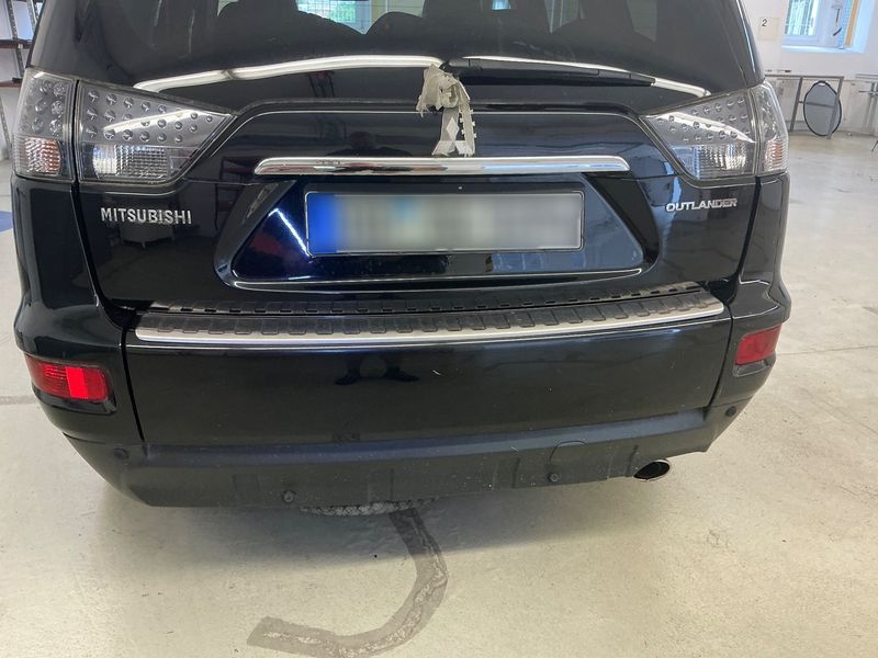 Mitsubishi Outlander 2.0 MIVEC Invite 2WD 2010 – снимка 43