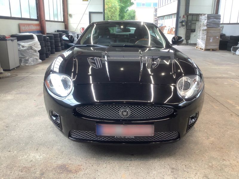 Jaguar XK 4.2 V8 Kompressor XKR — zdjęcie 9