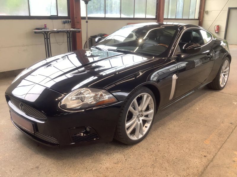 Jaguar XK 4.2 V8 Kompressor XKR