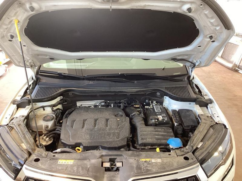 Skoda Karoq 2.0 TDI Tour 4x4 — zdjęcie 8