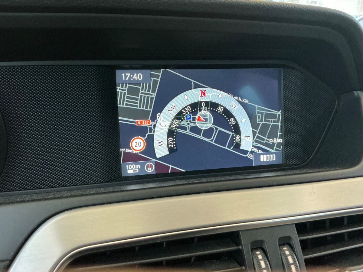 Mercedes-Benz C-Klasse 2012 — photo 28