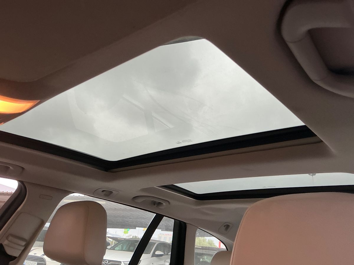 Mercedes-Benz C-Klasse 2012 — photo 32