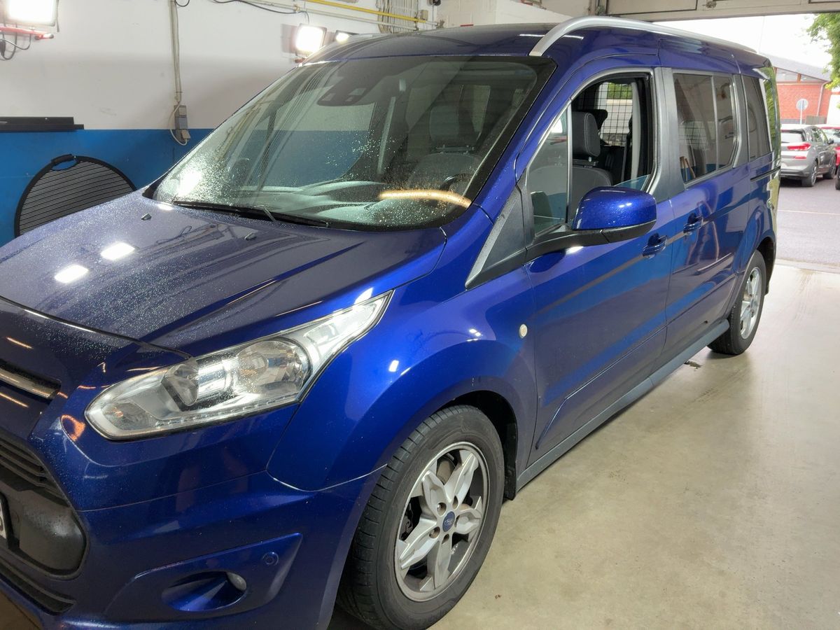Ford Grand d'occasion