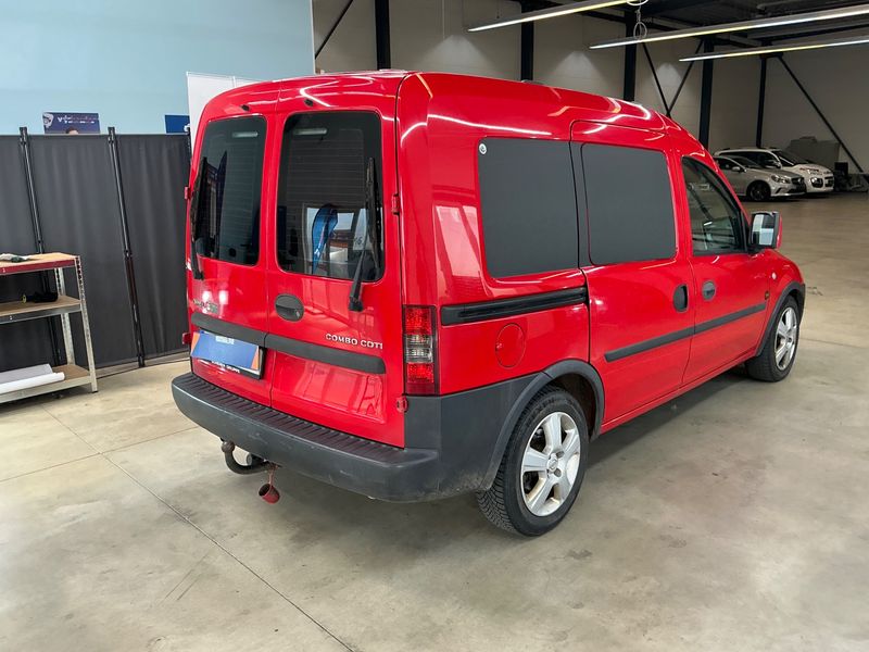 Opel Combo 1.3 CDTI Kasten Business 111 Jahre — zdjęcie 2