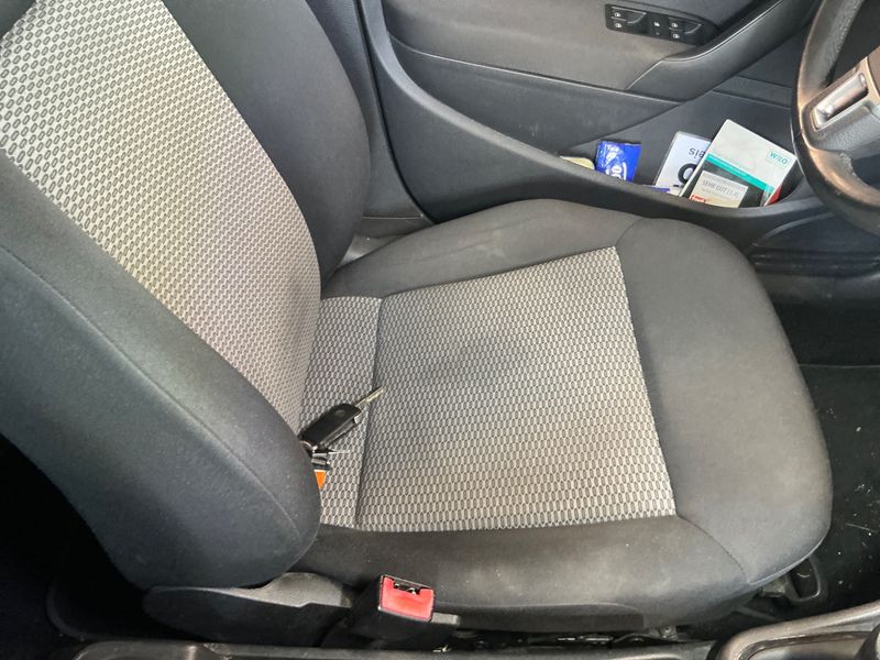 Volkswagen Polo 1.4 MPI Advance 2011 – снимка 23
