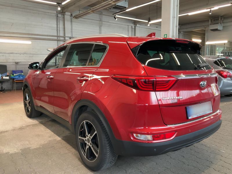 Kia Sportage 1.6 GDI Spirit 2WD — zdjęcie 3