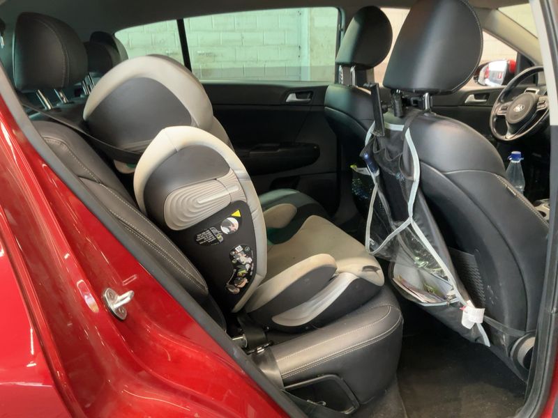Kia Sportage 1.6 GDI Spirit 2WD — zdjęcie 14
