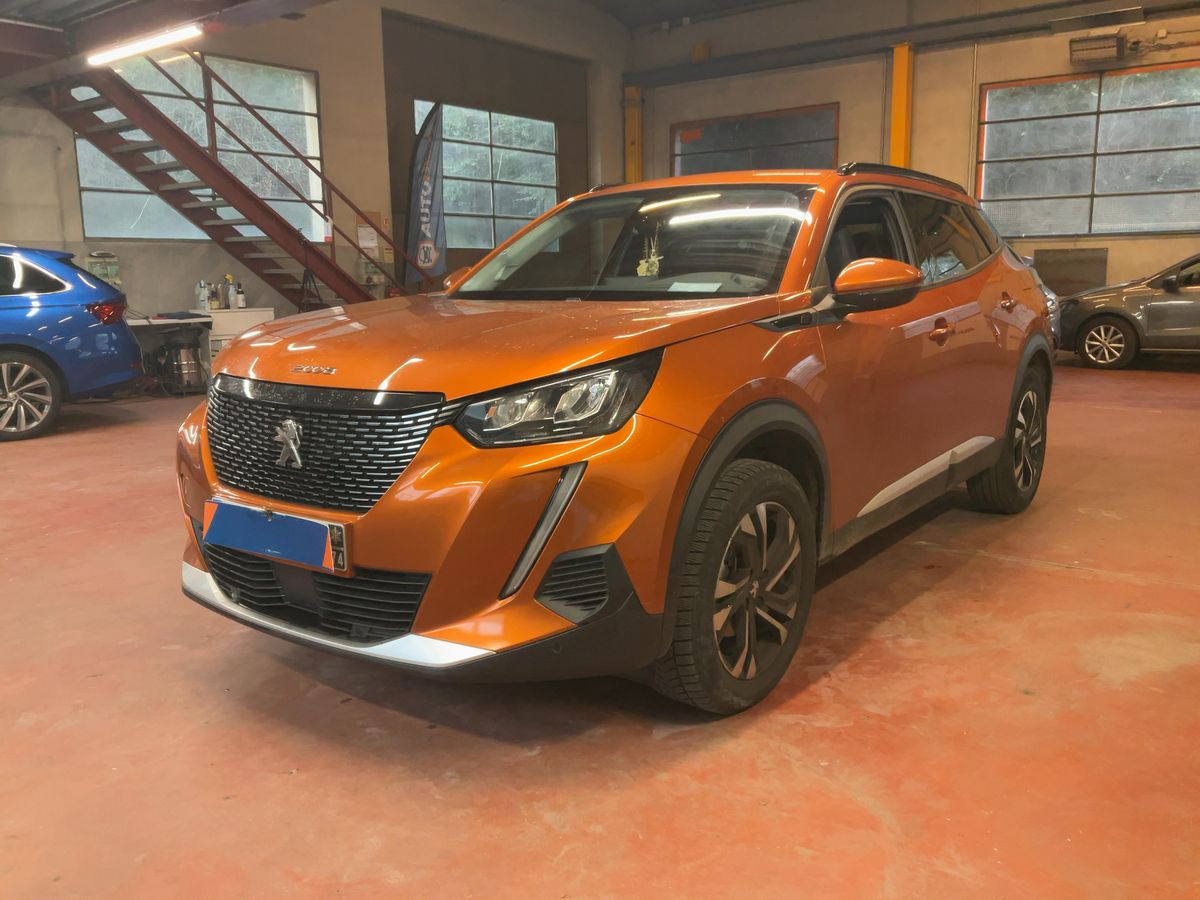Peugeot 2008 1.2 PureTech Allure